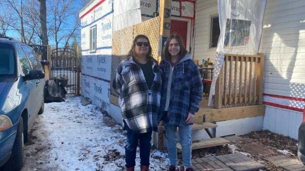 47-year-old Sask. student turns to crowdfunding to buy her very first home