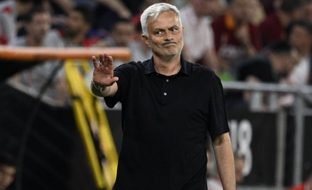 Roma coach Mourinho unhappy with players for Slavia Prague defeat: Nothing worked