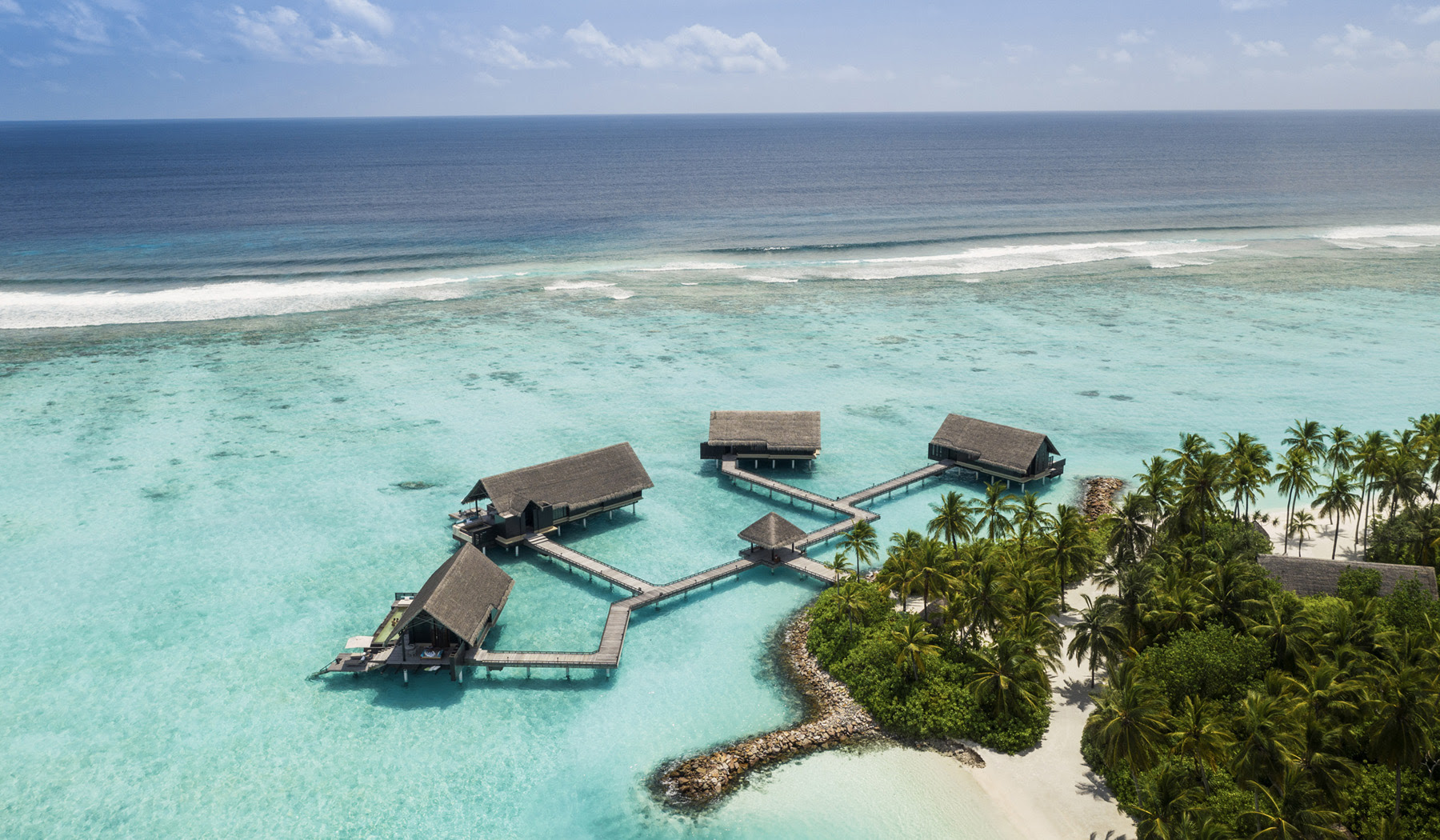 A getaway to the Maldives with One&Only Reethi Rah