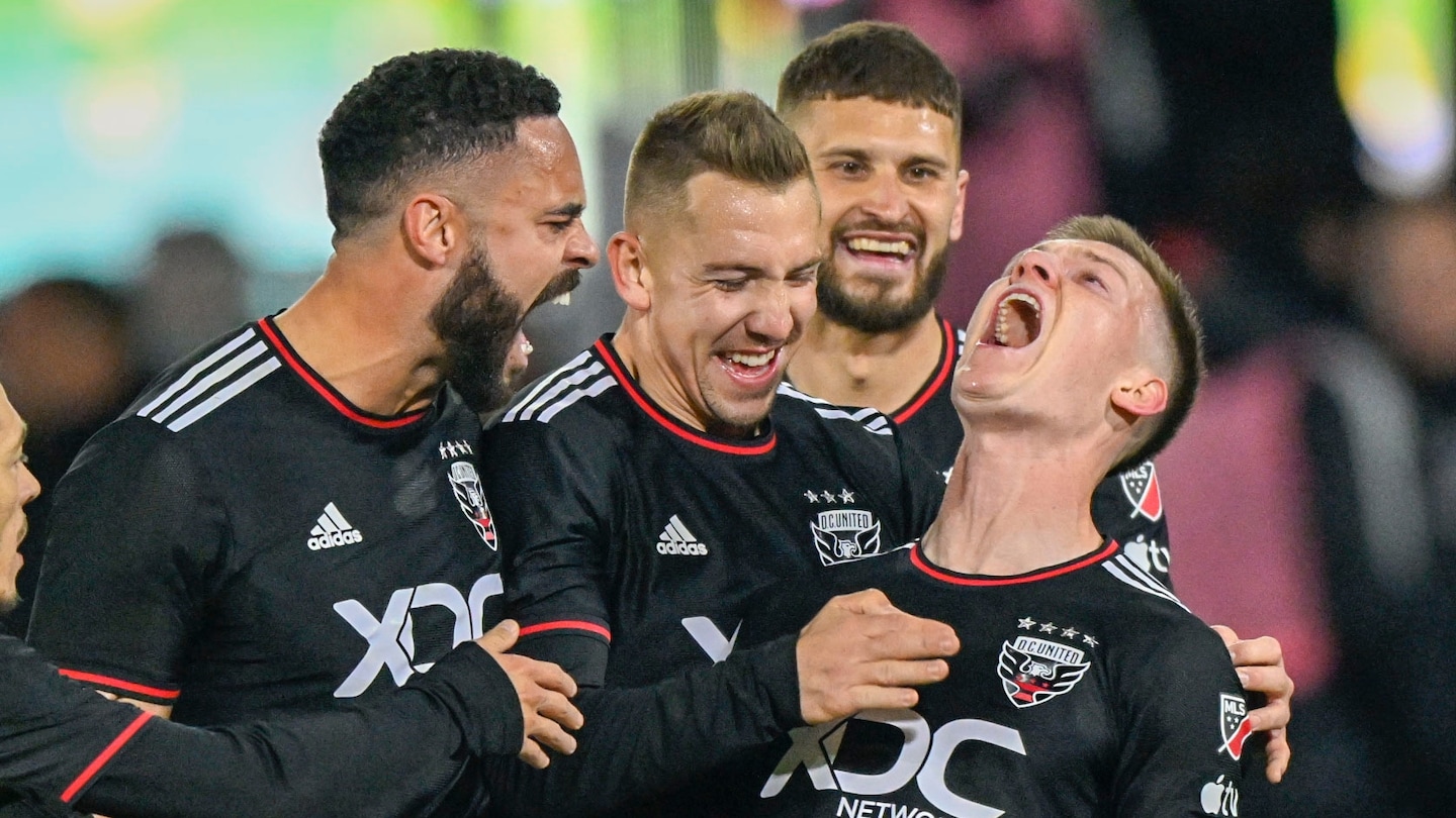 D.C. United trading Chris Durkin to St. Louis for two players and cash