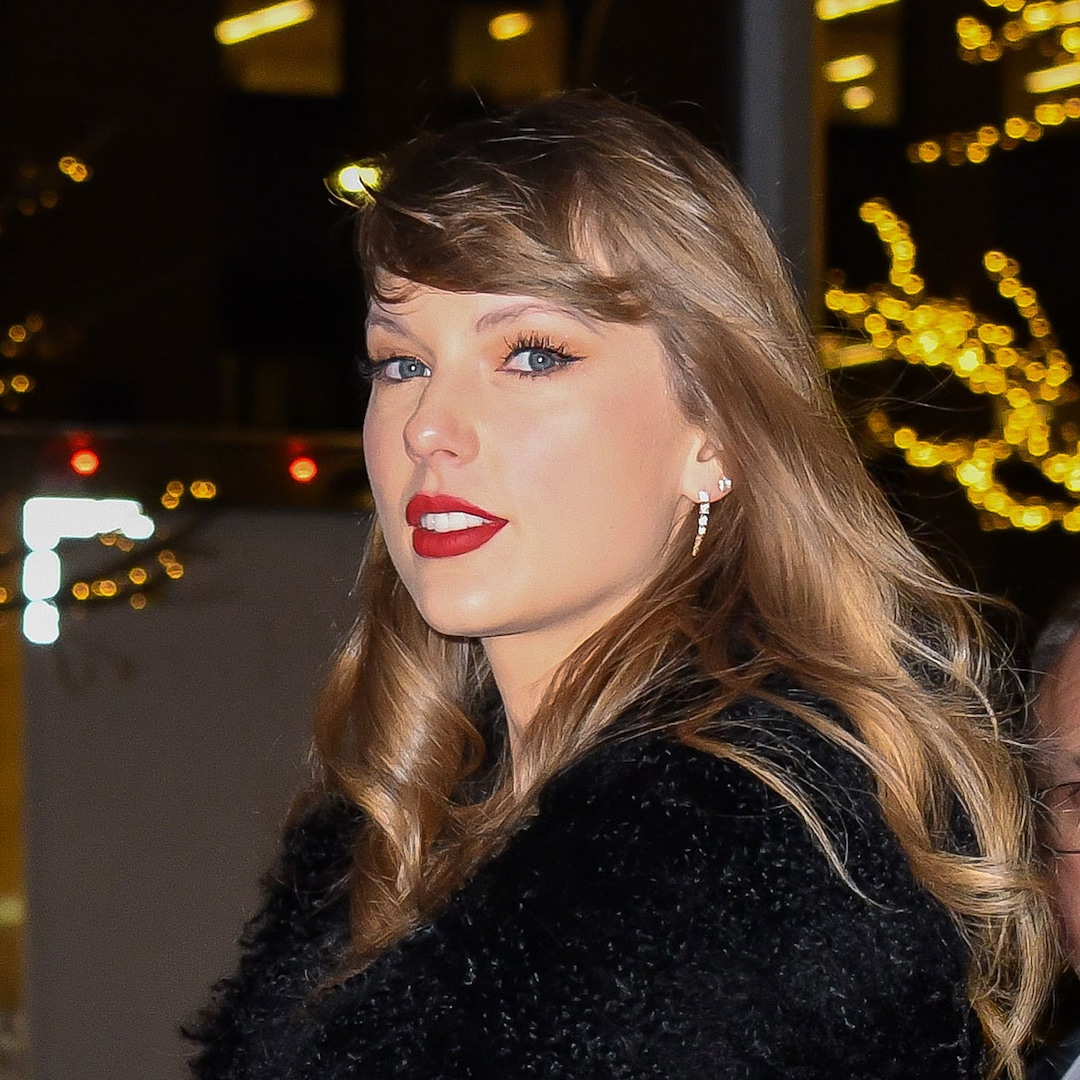 Taylor Swift's Super Sweet Pre-Game Treat for Travis Kelce Revealed 