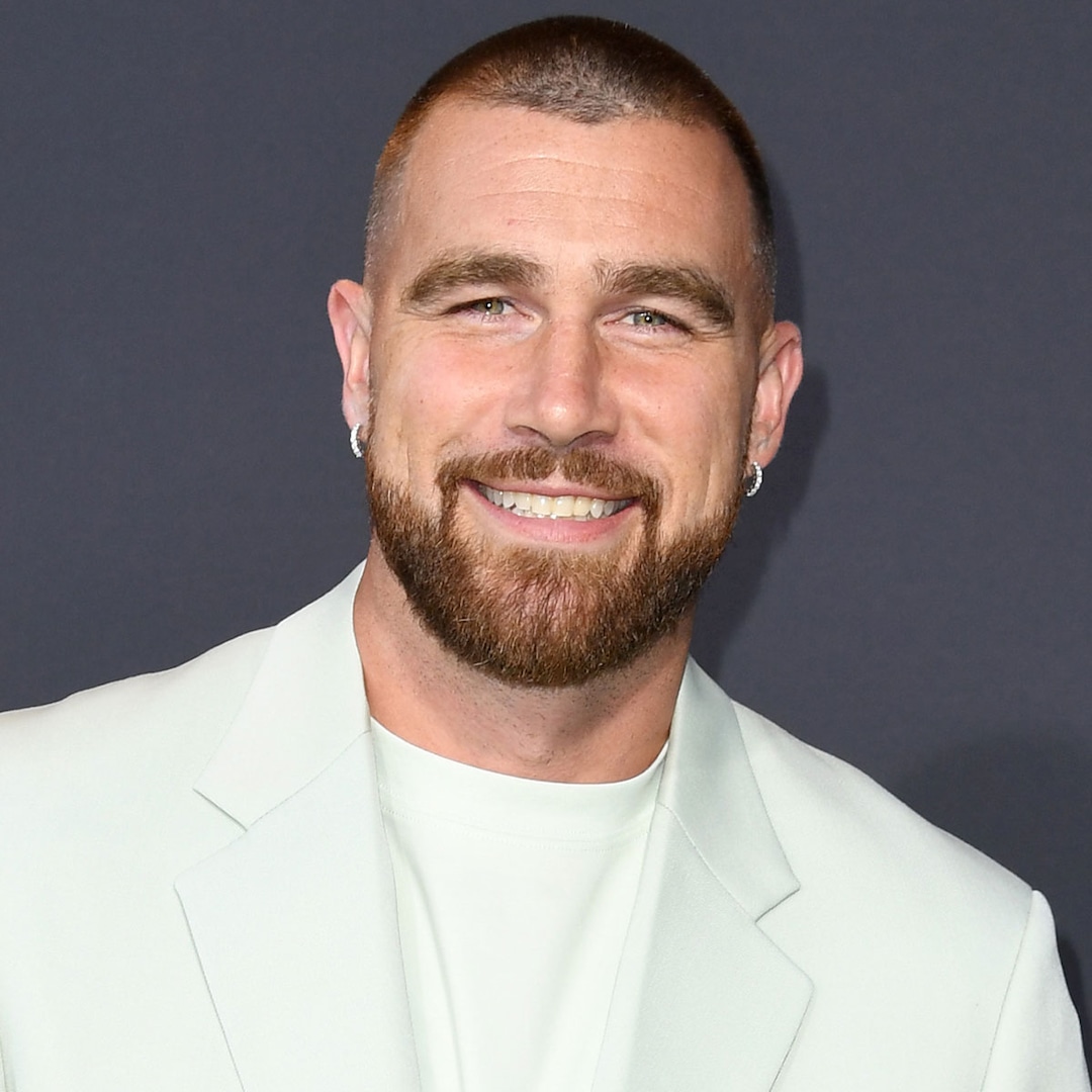  Travis Kelce's Shirtless Spa Video Is the Definition of Steamy 