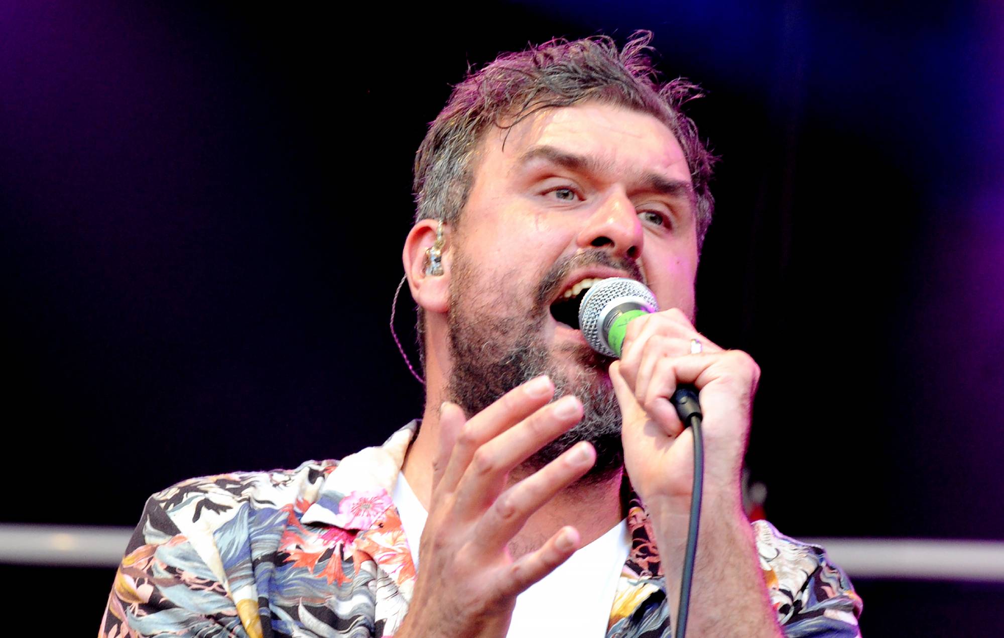 Reverend & The Makers vow to record one acoustic cover per day for fans throughout 2024