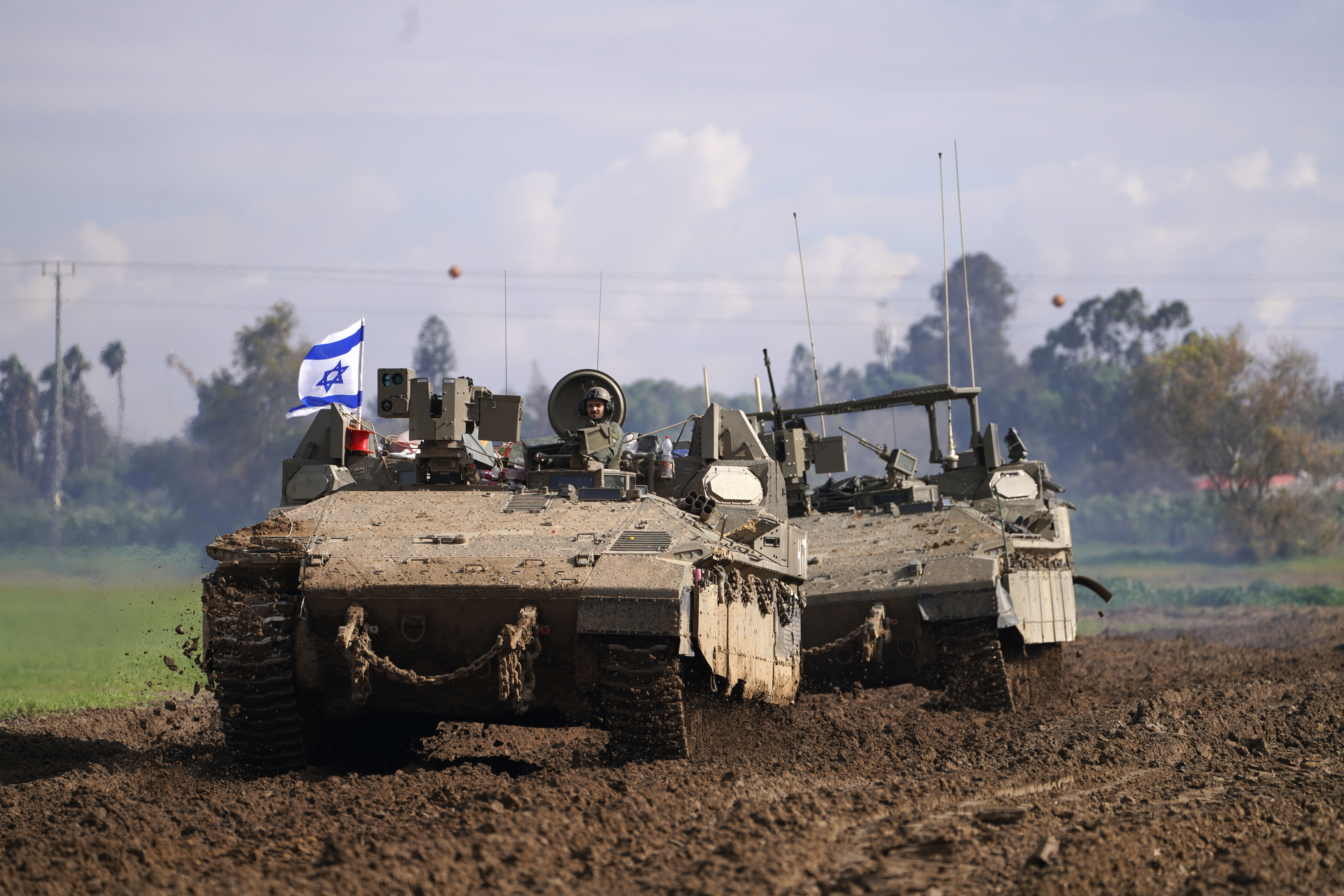Hamas Shows Signs of Resurgence in Parts of Gaza Where Israeli Troops Have Largely Withdrawn