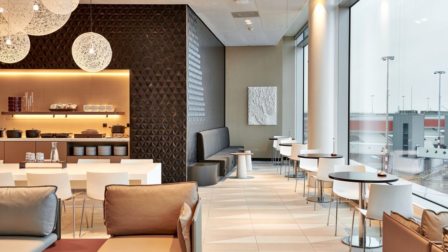 Aspire opens redesigned Amsterdam Schiphol lounge