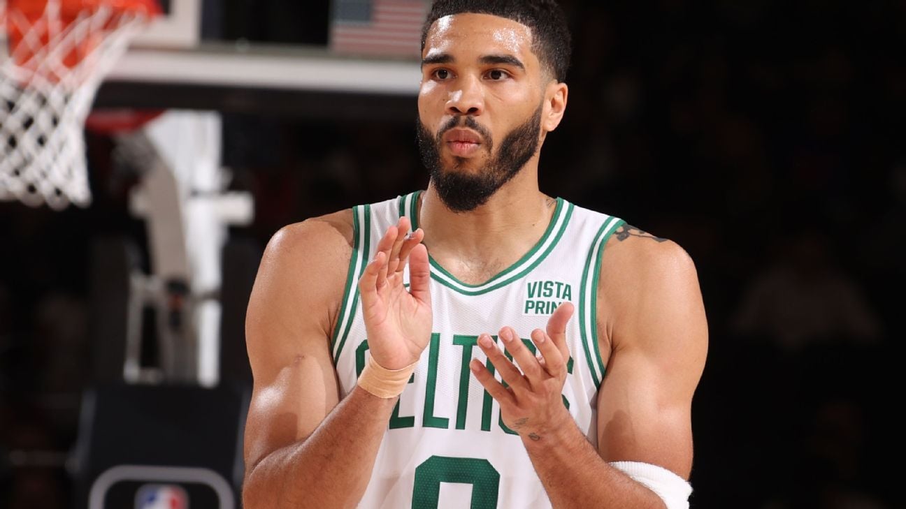 Celtics win eighth straight, still seek 'another level'