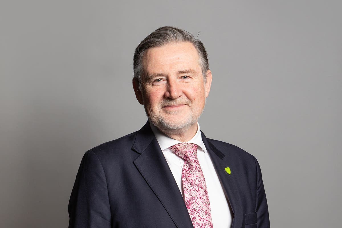 Dentist sentenced for threatening to kill MP Barry Gardiner in harassment campaign