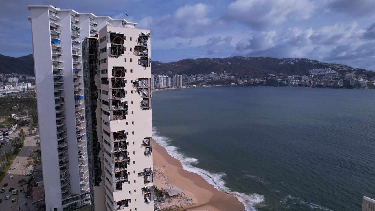 How Acapulco is turning to the Mexican Open in the wake of Hurricane Otis