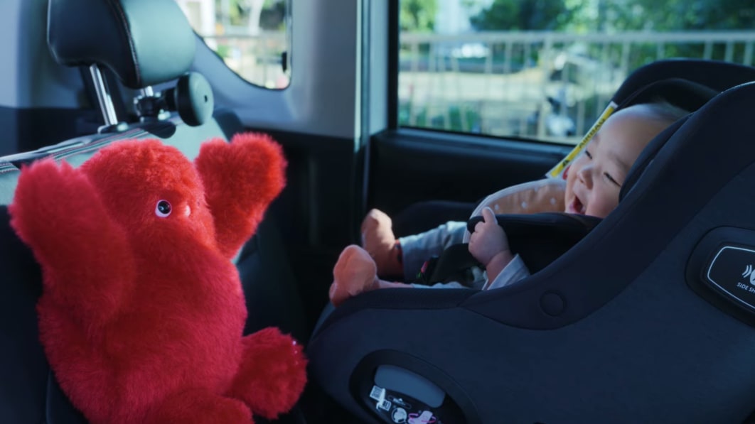Nissan's interactive puppet entertains fussy babies so parents can drive
