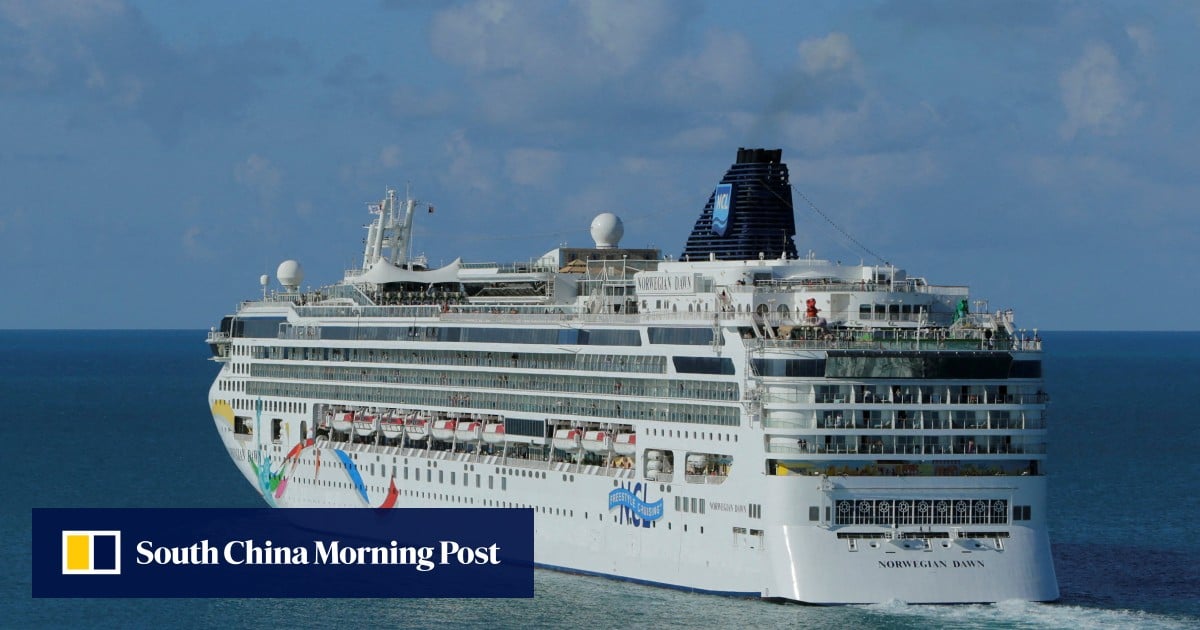 Norwegian Dawn cruise ship allowed to dock in Mauritius after tests show no cholera aboard