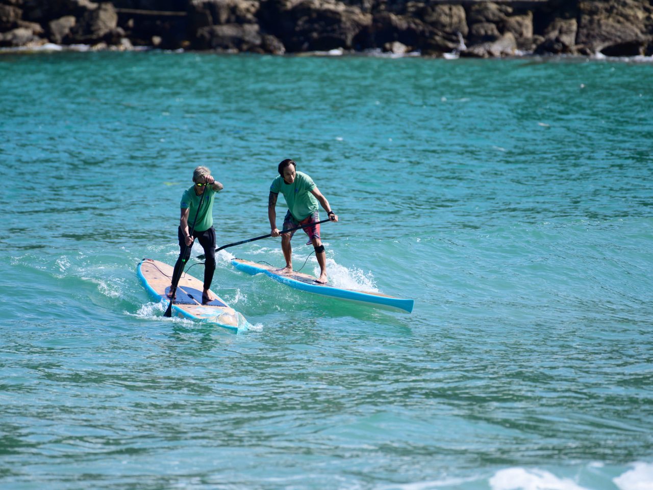 Paddle board beginners urged to stay close to shore