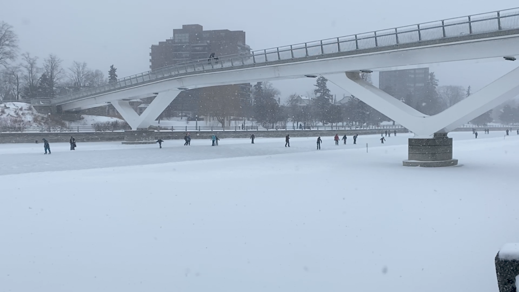 Rideau Canal Skateway closes for skating only hours after reopening 