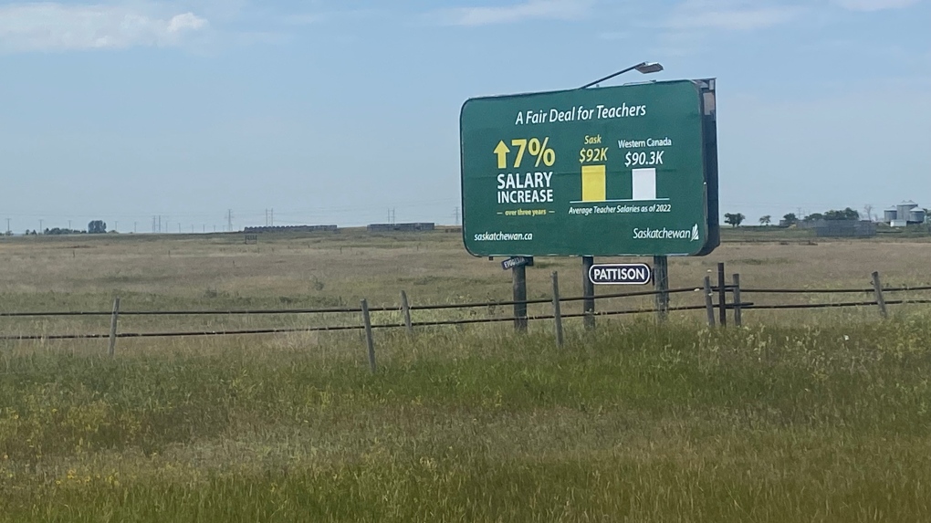 Sask. teachers say ministry emails show concerted effort to undermine early bargaining efforts