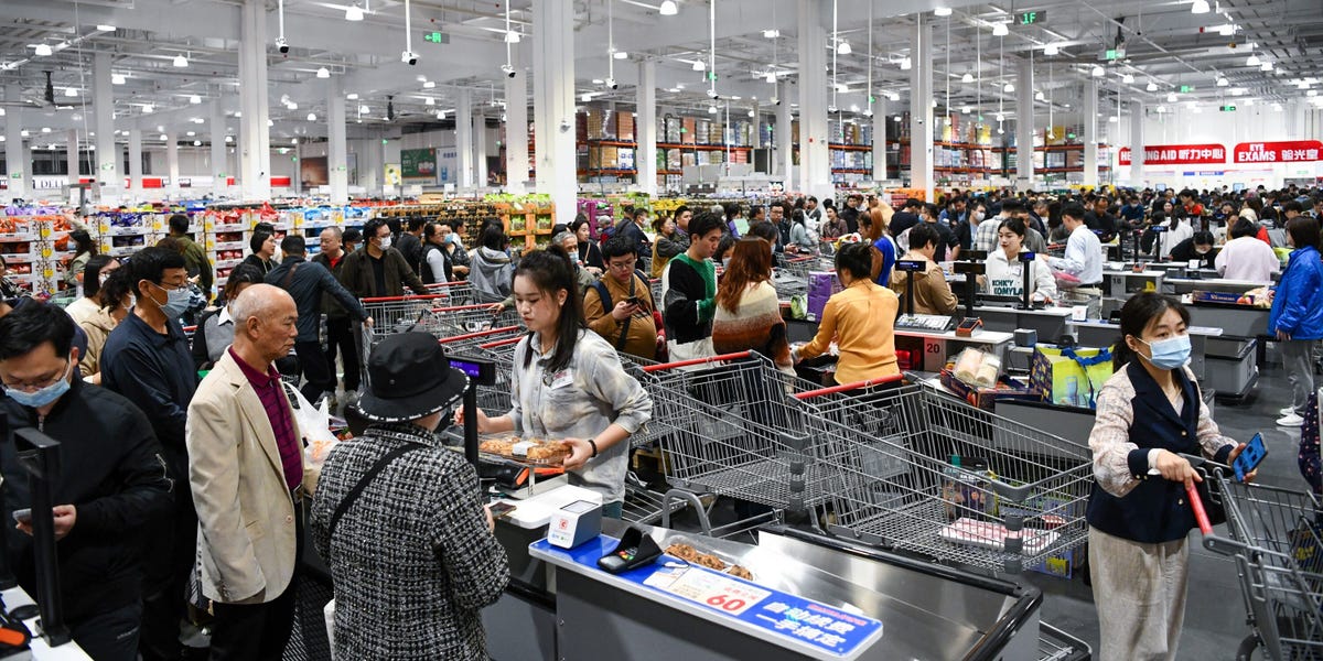 Hong Kong shoppers are crossing the border into Shenzhen to buy croissants and rotisserie chickens at China's newest Costco