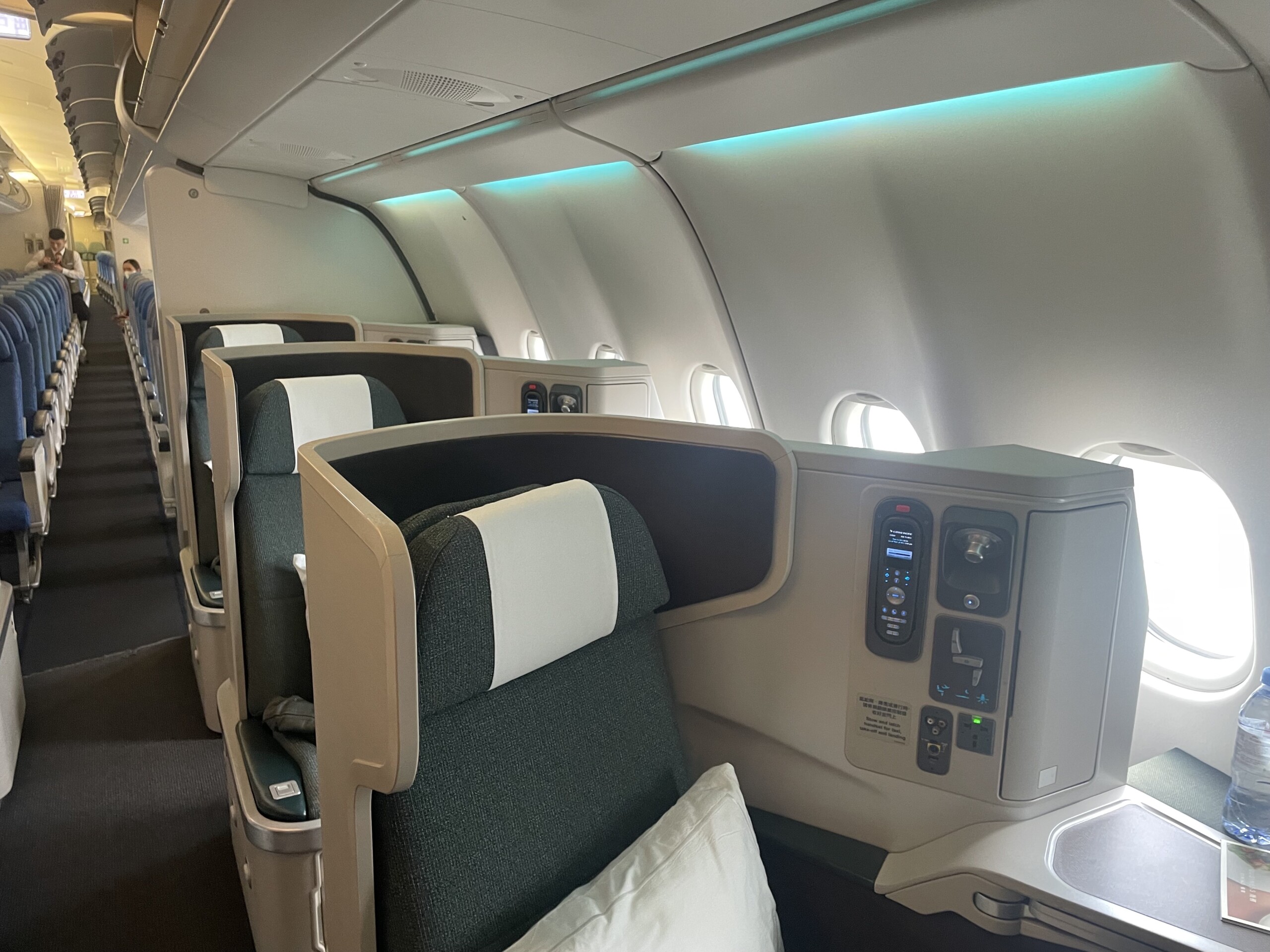 How Will Cathay Pacific Reconfigure its A330s?