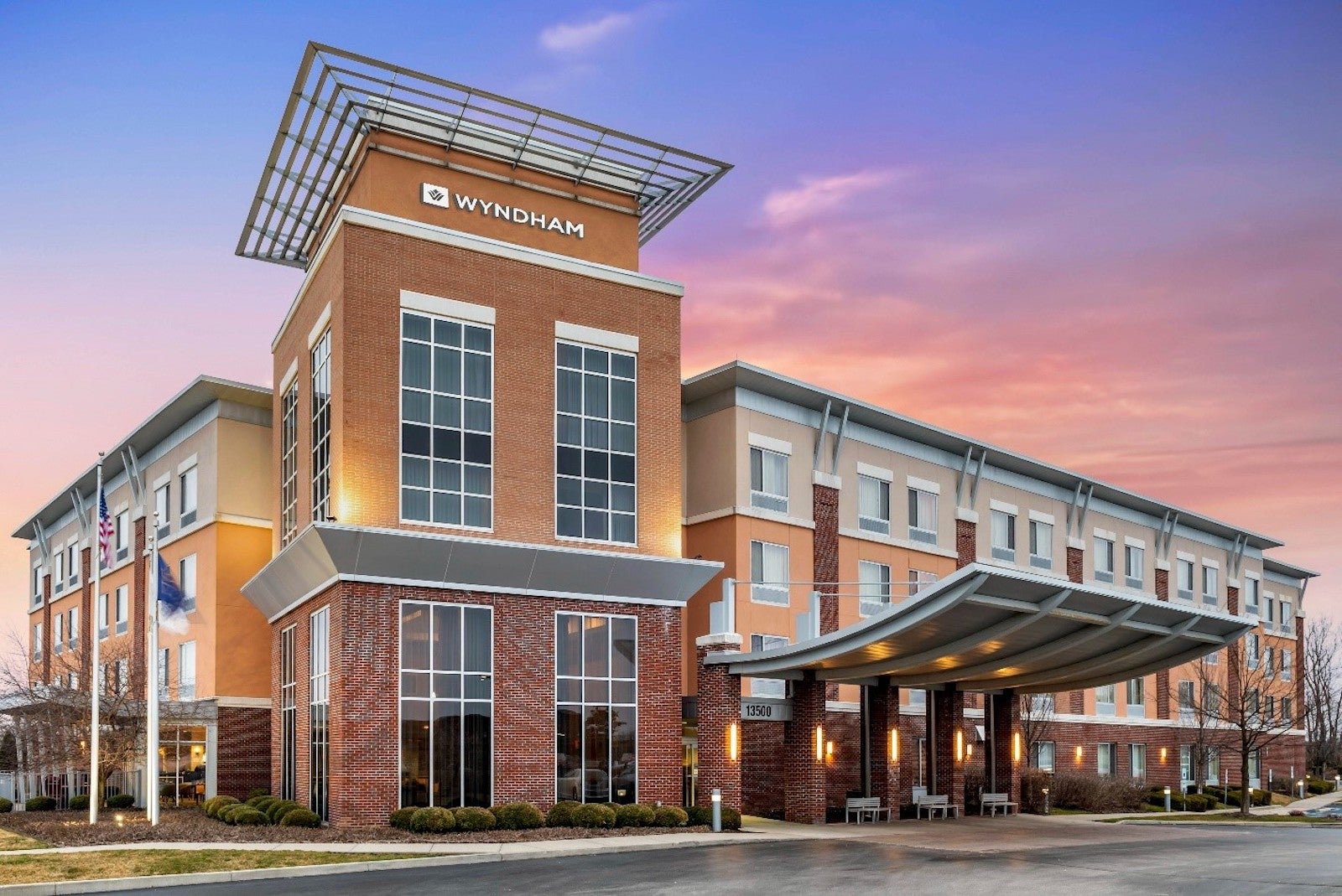 Choice Hotels ditches $8 billion hostile takeover bid for Wyndham