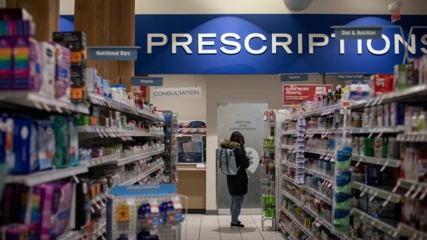 Pricey phone plans; unveiling the national pharmacare plan: CBC's Marketplace cheat sheet