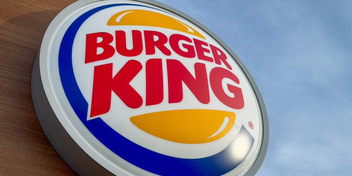 Manhattan condo owner sues a NY Burger King for $15 mil, accusing the franchise of allowing an 'open air drug bazaar'