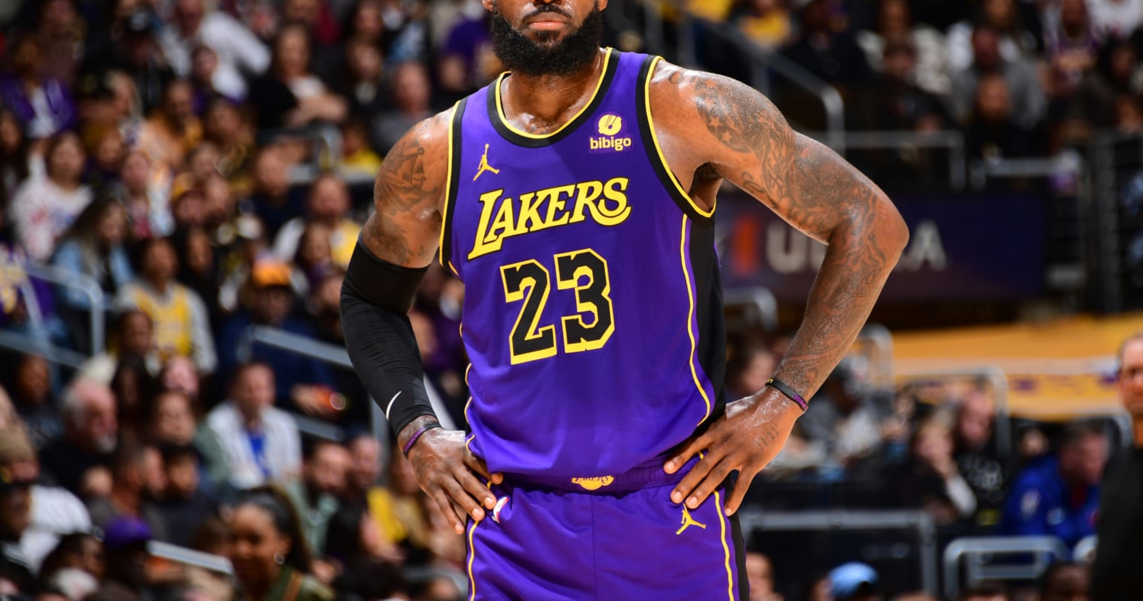 Lakers' LeBron James Reveals What 'Bothers the F--k out of Me' about Younger Players