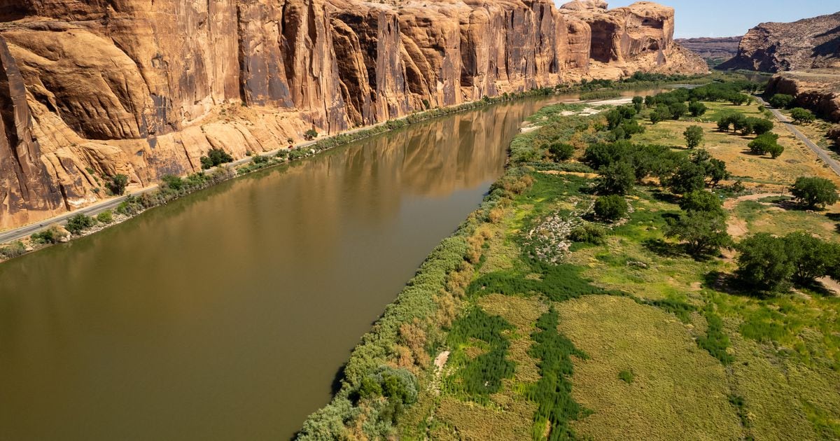 Letter: Every state that depends on the Colorado River should adopt the kinds of ag-to-urban partnerships that are working in California