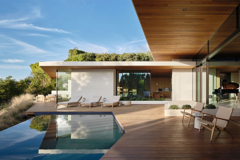 Carla Ridge by Montalba Architects Embodies Beverly Hills' Panoramic Perfection