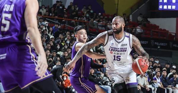 DeMarcus Cousins to return to Leopards in mid-April