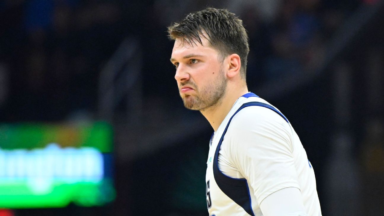 Doncic (hamstring) out vs. OKC after early exit