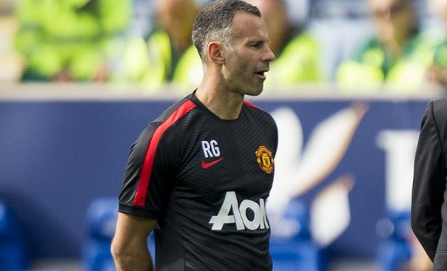 Giggs officially director of football at Salford