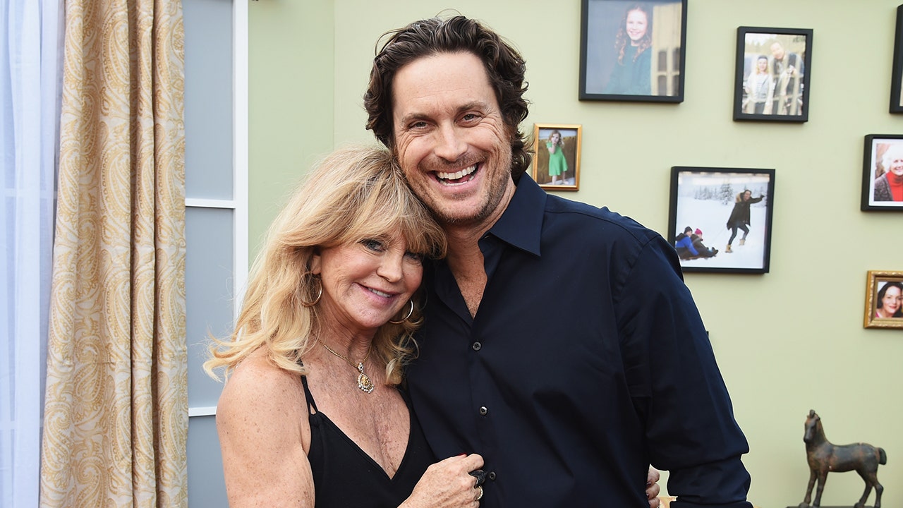 Goldie Hawn's son Oliver Hudson confesses actress' lifestyle led to 'trauma': 'I felt unprotected at times'