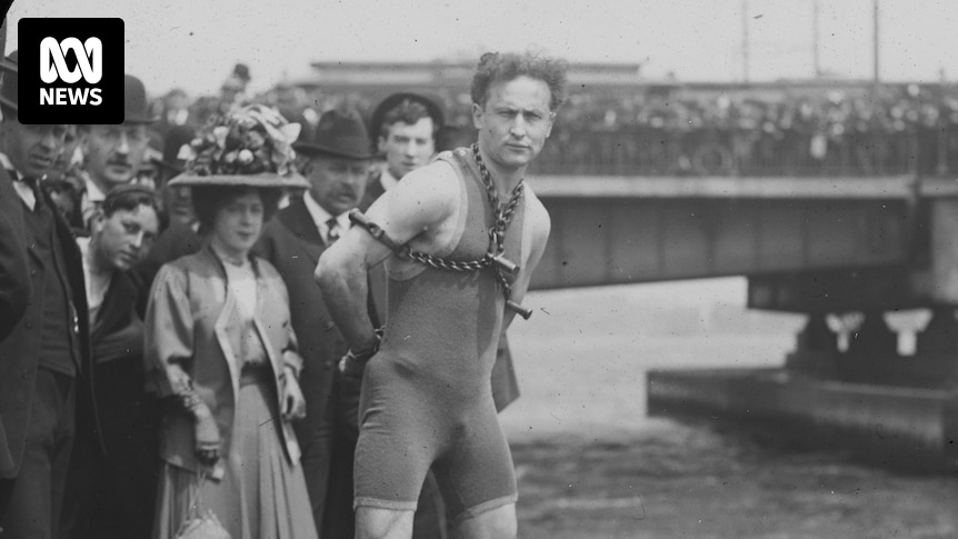 Harry Houdini was a 'handcuff king' and 'extraordinary' showman. At the height of his fame, one trick left him stumped