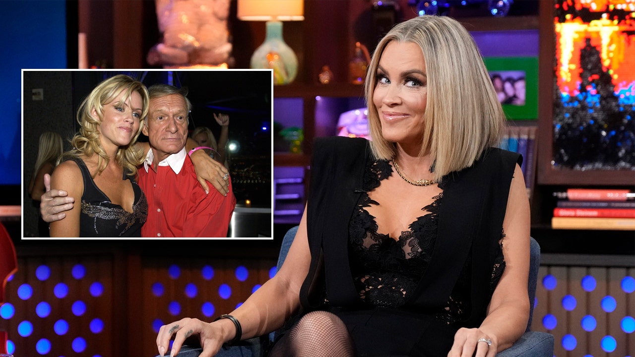 Jenny McCarthy recalls 'gross celebrities' partying at Playboy Mansion: 'It was like Viagra central'