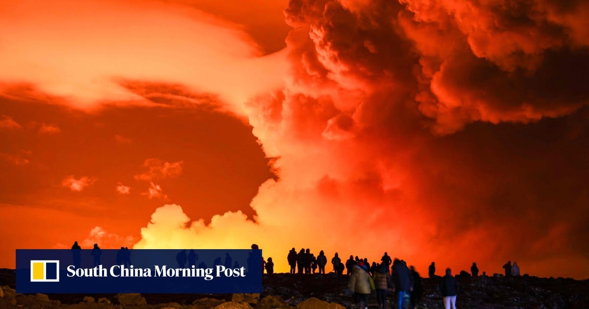 Lava from Iceland volcano advances in fourth eruption since December