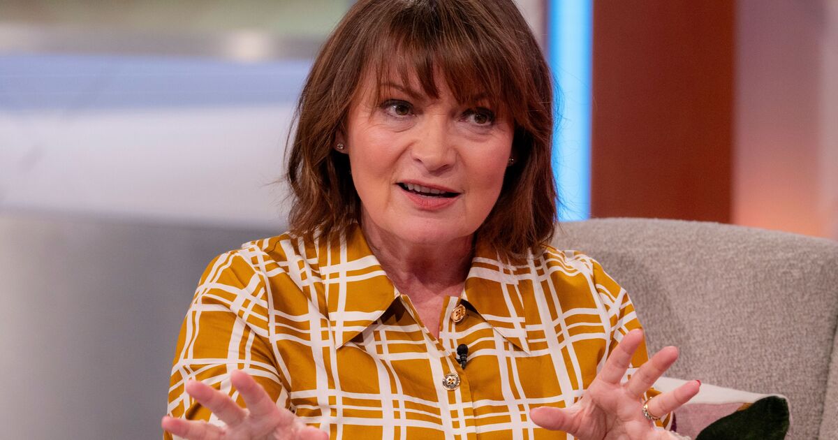 Lorraine Kelly takes swipe at royals as she calls out 'embarrassing' security breach 