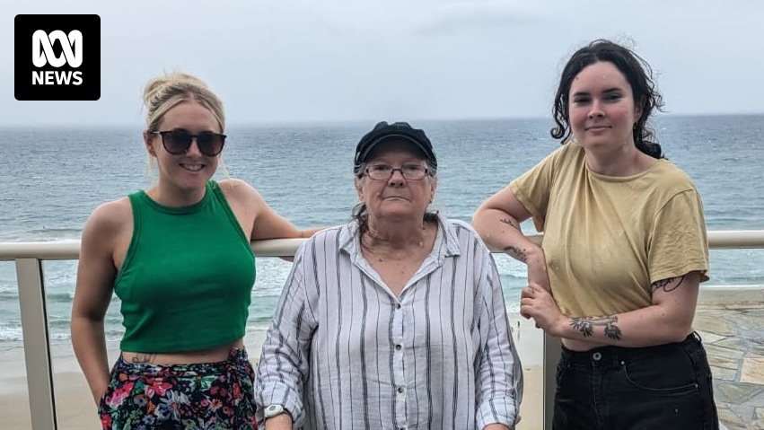 Old postcard from Tweed Heads reunites English woman with biological family in Australia