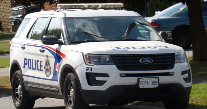 Peterborough police make gunpoint arrest of 2 men carrying firearms