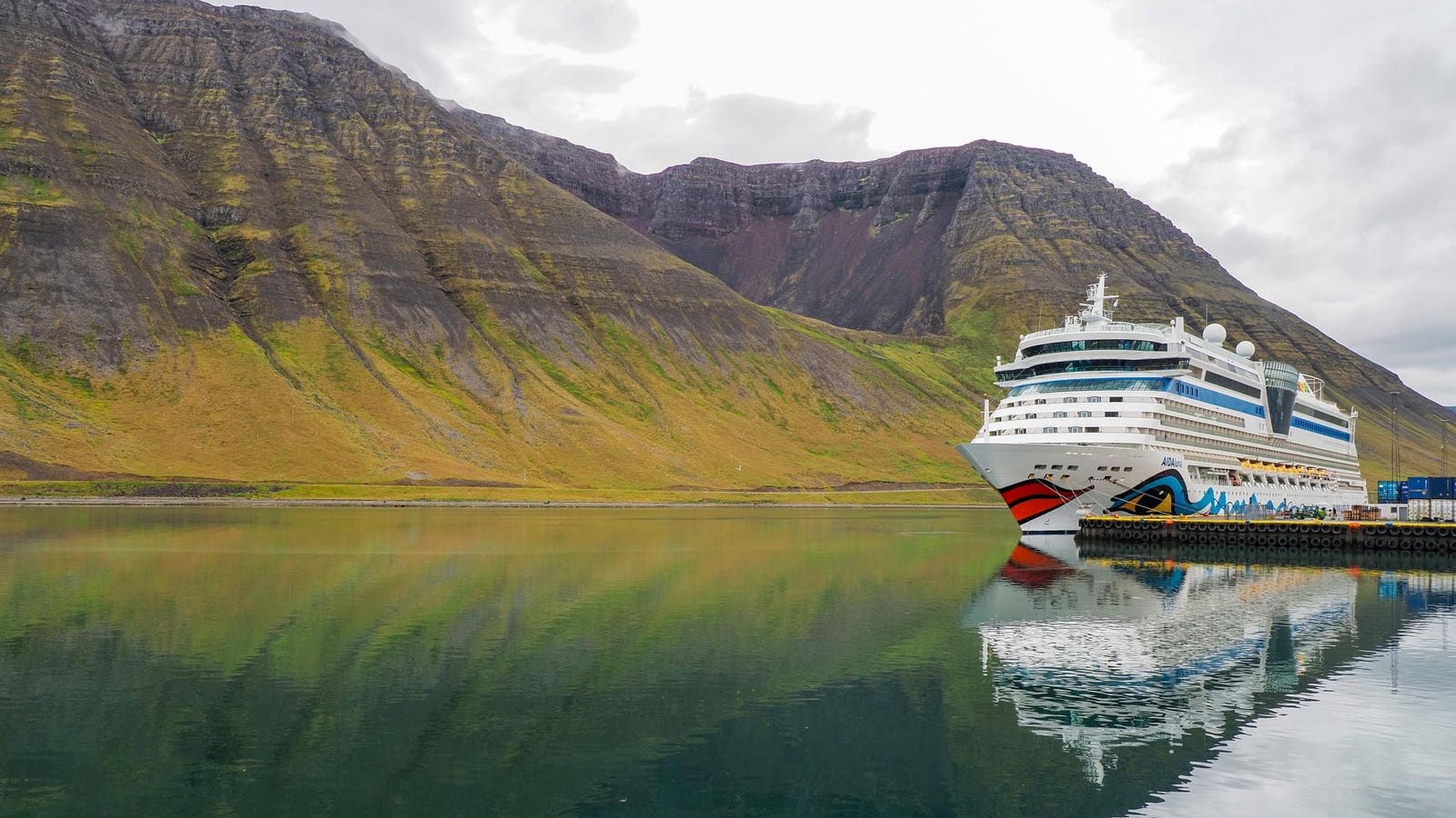 How To See The Best Of Iceland On A Cruise