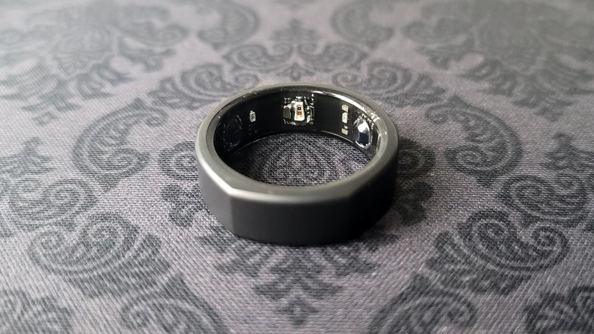 Oura sells its smart ring on Amazon as it prepares for Samsung's debut