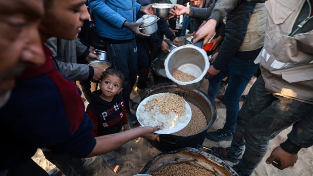 With little food, families in Gaza break Ramadan fast with what they can