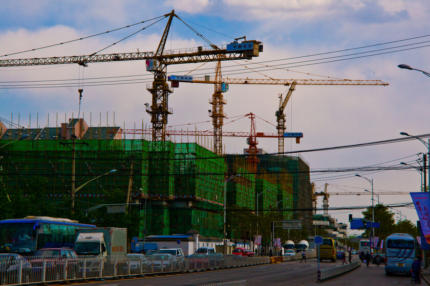 China afronta su peor crisis inmobiliaria con un mensaje claro para sus constructores: quiebra y "nuevo modelo"