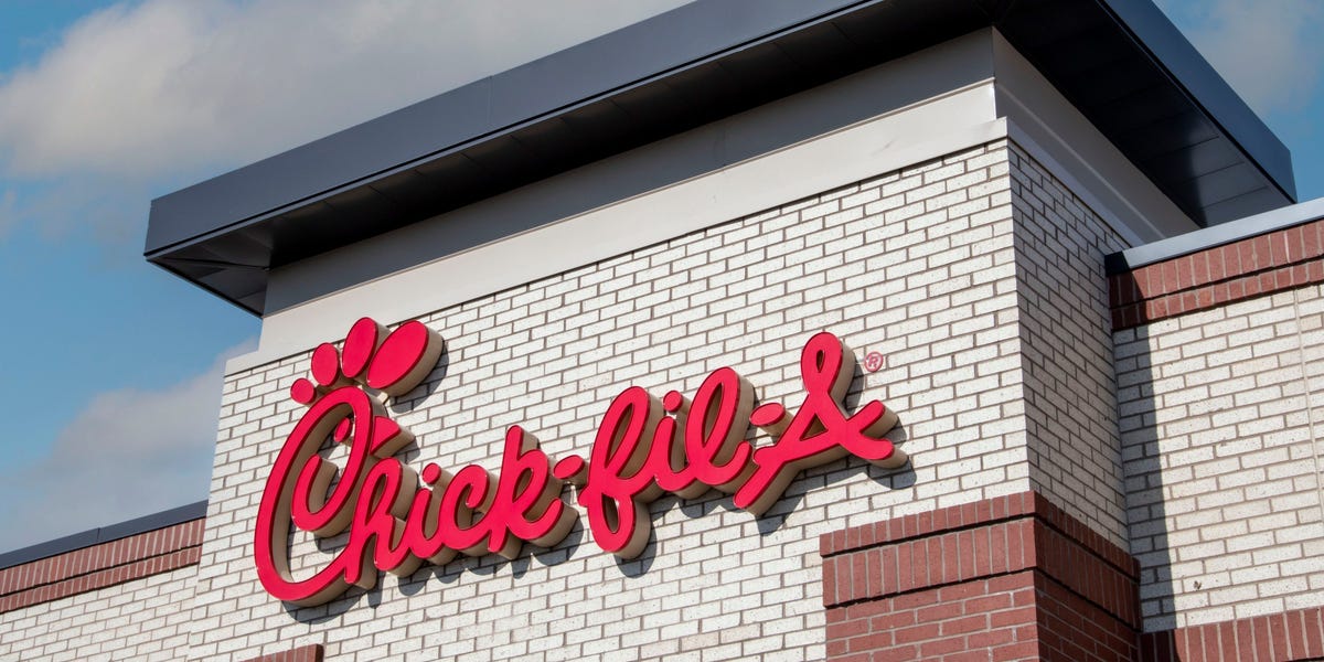 Chick-fil-A is ditching its antibiotic-free chicken pledge after just 5 years