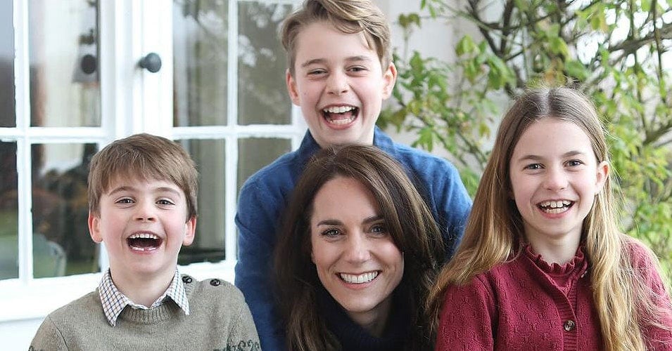 The Kate Middleton Photo's Most Glaring Photoshop Mistakes