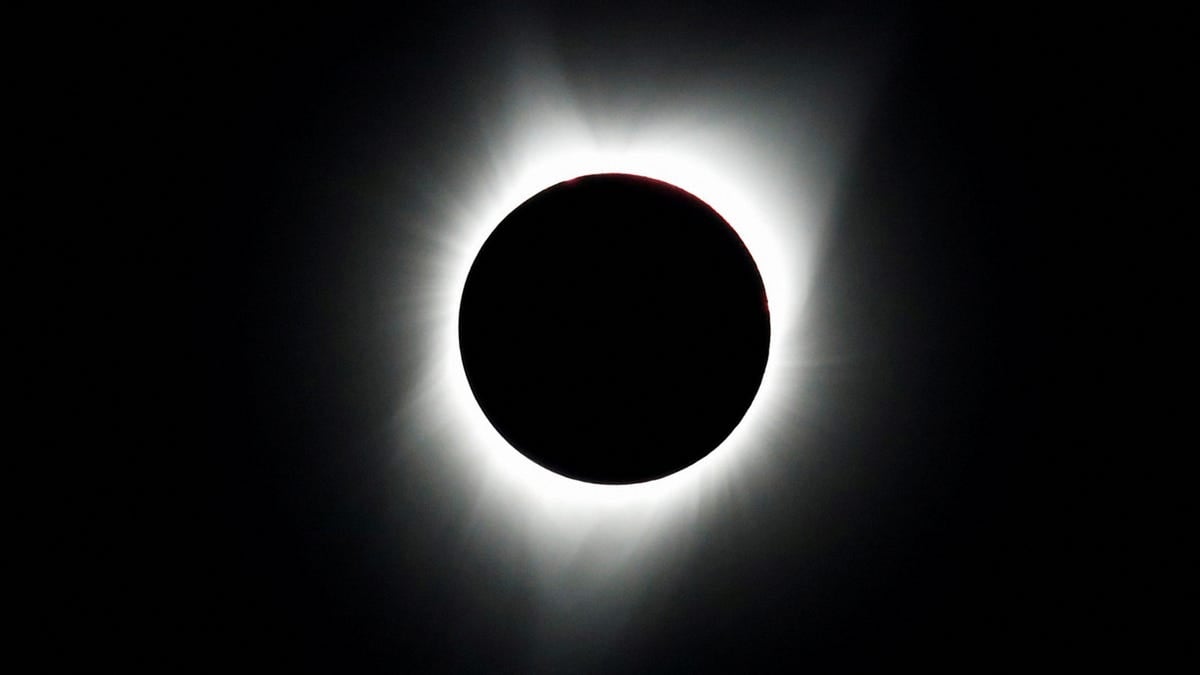 The total solar eclipse is a boon for Airbnb, hotels, and rental cars
