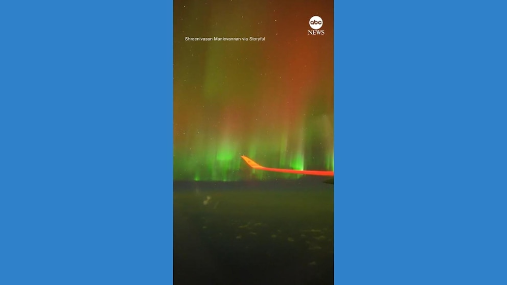 WATCH: Plane passengers treated to spectacular show of northern lights