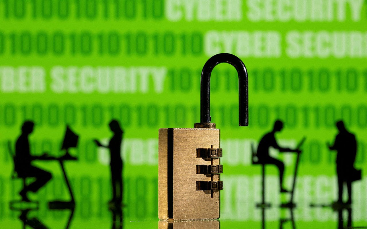 US avoids 'digital security crisis' after developer uncovers sabotage in software