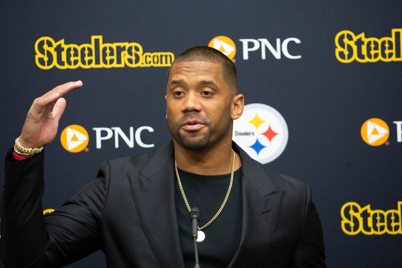 Russell Wilson Want To Deliver Steelers To Seventh Heaven