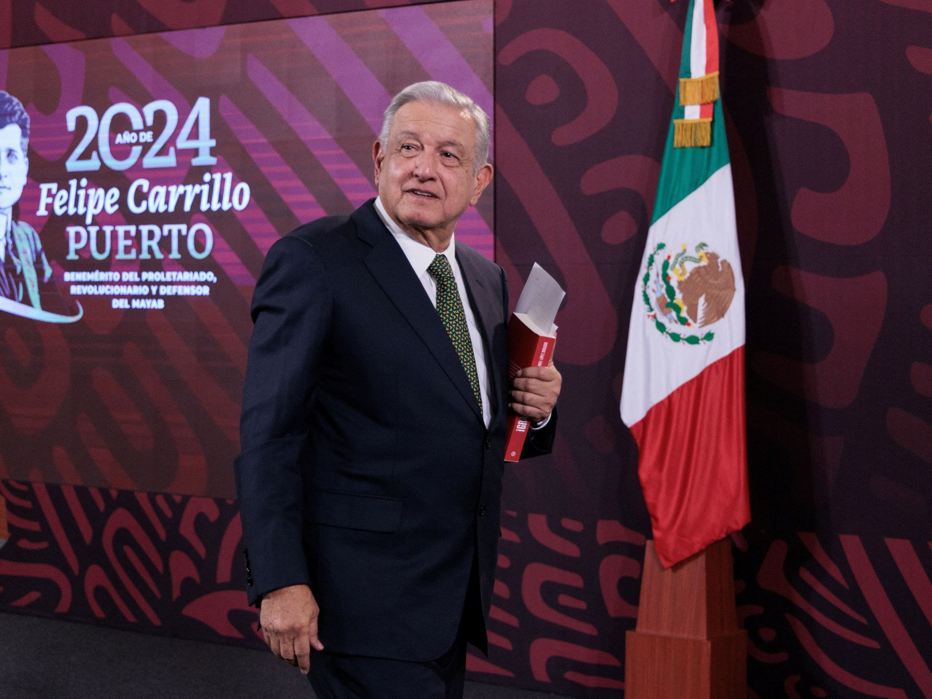 Amid diplomatic spat, Mexico grants former Ecuadorian vice president asylum