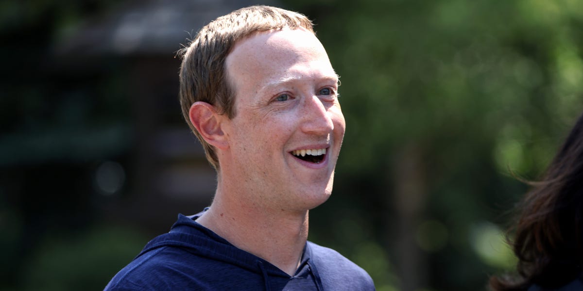 Mark Zuckerberg owns over 1,200 acres of land. Here's a look at his properties across the US, from a Hawaiian doomsday bunker to Lake Tahoe estates.