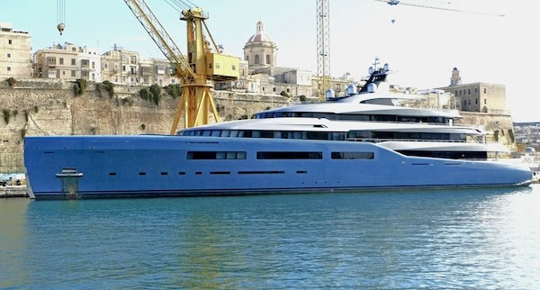 98 metre super yacht Aviva on the move again after convicted owner pays US fine