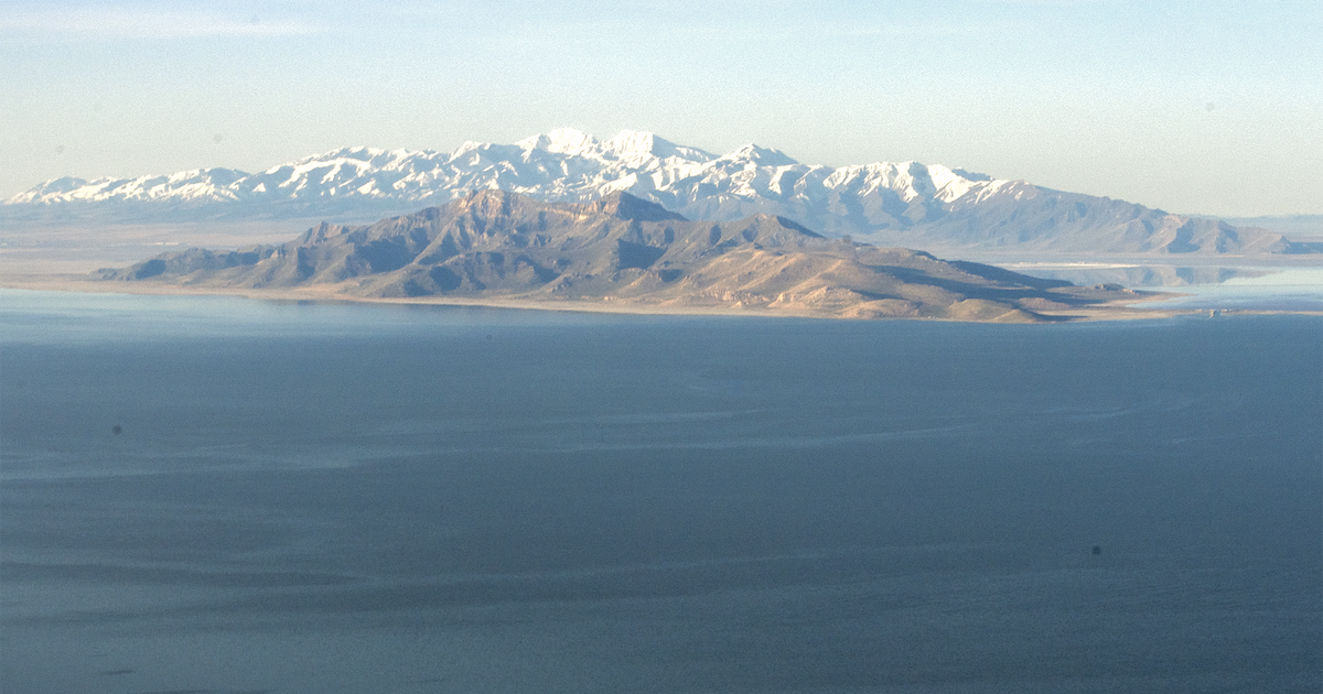 Is the ailing Great Salt Lake improving? What a flight over the lake showed.