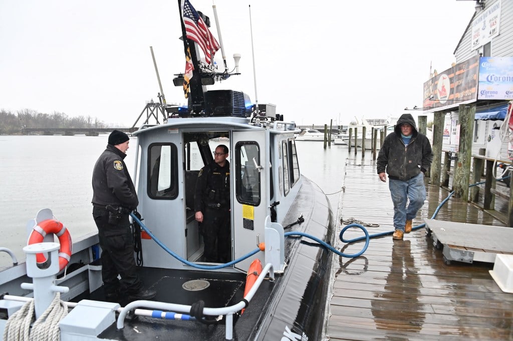A mile from Key Bridge collapse, a Dundalk marina offers first responders a place to refuel and recharge